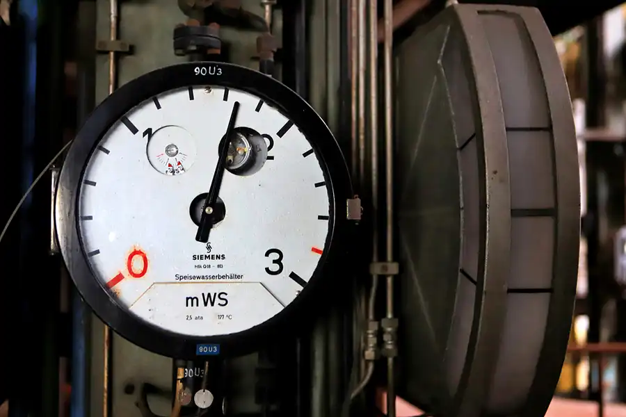 097 | 2023 | Oberlenningen | Papierfabrik Scheufelen | © carsten riede fotografie