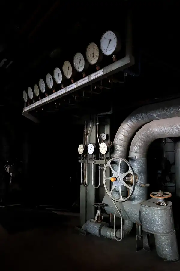 099 | 2023 | Oberlenningen | Papierfabrik Scheufelen | © carsten riede fotografie