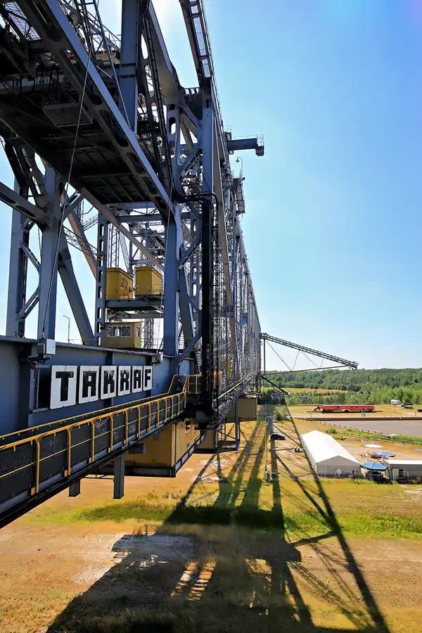 004 | 2023 | Lichterfeld | Abraumförderbrücke F60 | © carsten riede fotografie