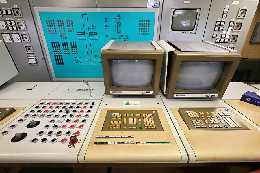 008 | 2023 | Lichterfeld | Abraumförderbrücke F60 | © carsten riede fotografie