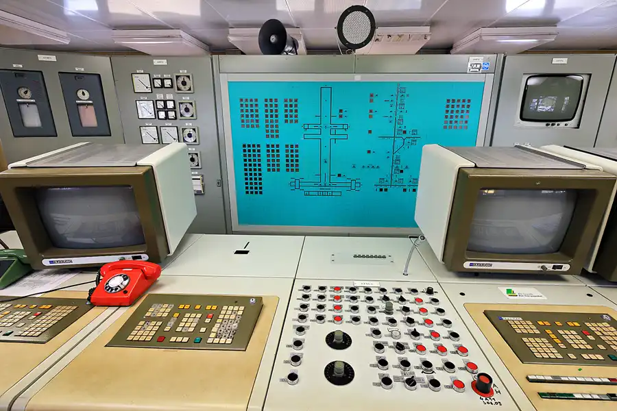 009 | 2023 | Lichterfeld | Abraumförderbrücke F60 | © carsten riede fotografie