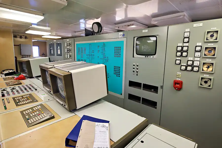 011 | 2023 | Lichterfeld | Abraumförderbrücke F60 | © carsten riede fotografie