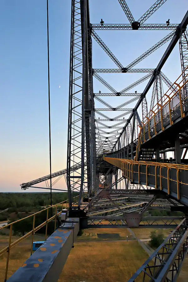 081 | 2023 | Lichterfeld | Abraumförderbrücke F60 | © carsten riede fotografie