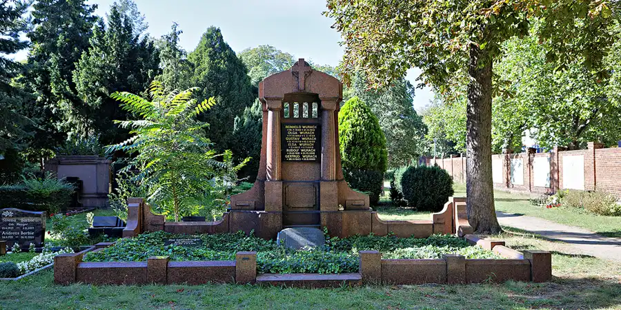 008 | 2023 | Berlin | Friedhof Berlin – II. Sophien-Friedhof | © carsten riede fotografie