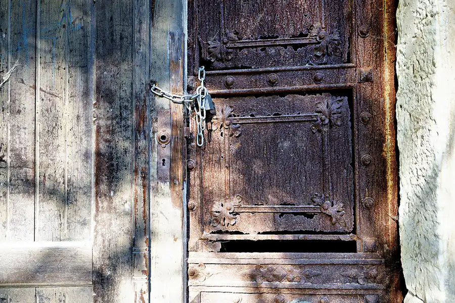 046 | 2023 | Berlin | St. Elisabeth Kirchhof I | © carsten riede fotografie