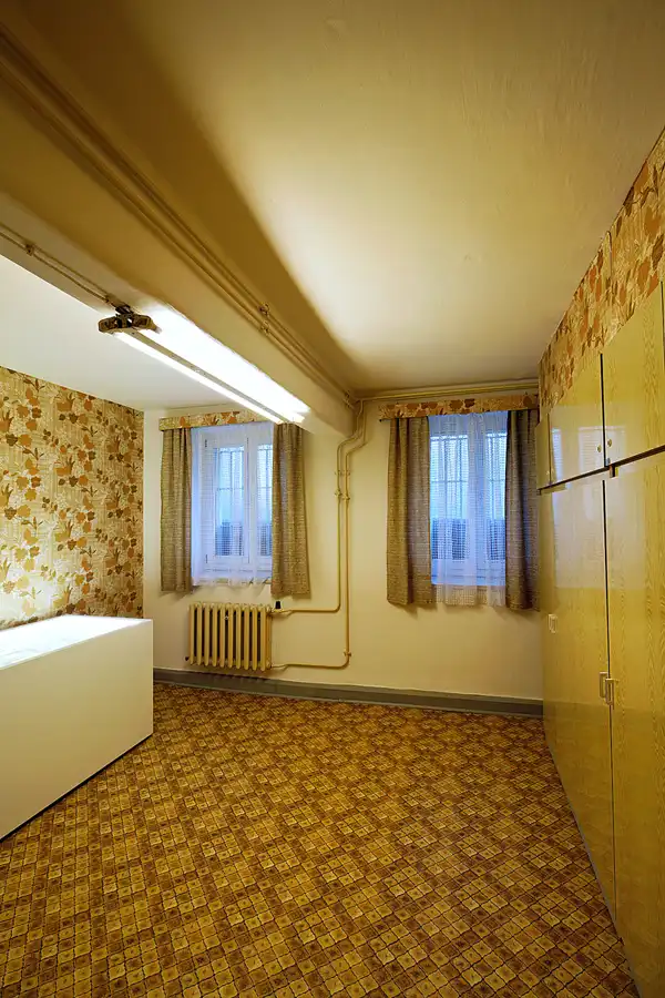 019 | 2023 | Berlin | Untersuchungshaftanstalt des Ministeriums für Staatssicherheit der DDR (MfS) Hohenschönhausen – Das Strafgefangenenarbeitskommando der Frauen | © carsten riede fotografie