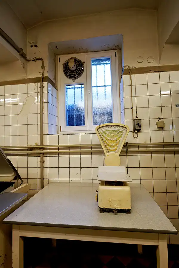 032 | 2023 | Berlin | Untersuchungshaftanstalt des Ministeriums für Staatssicherheit der DDR (MfS) Hohenschönhausen – Das Strafgefangenenarbeitskommando der Frauen | © carsten riede fotografie