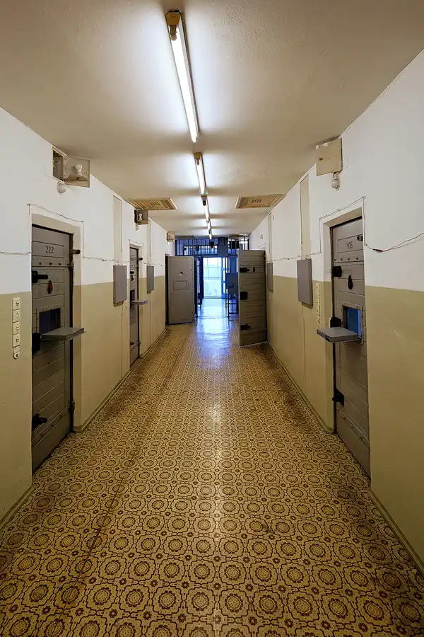 066 | 2023 | Berlin | Untersuchungshaftanstalt des Ministeriums für Staatssicherheit der DDR (MfS) Hohenschönhausen | © carsten riede fotografie