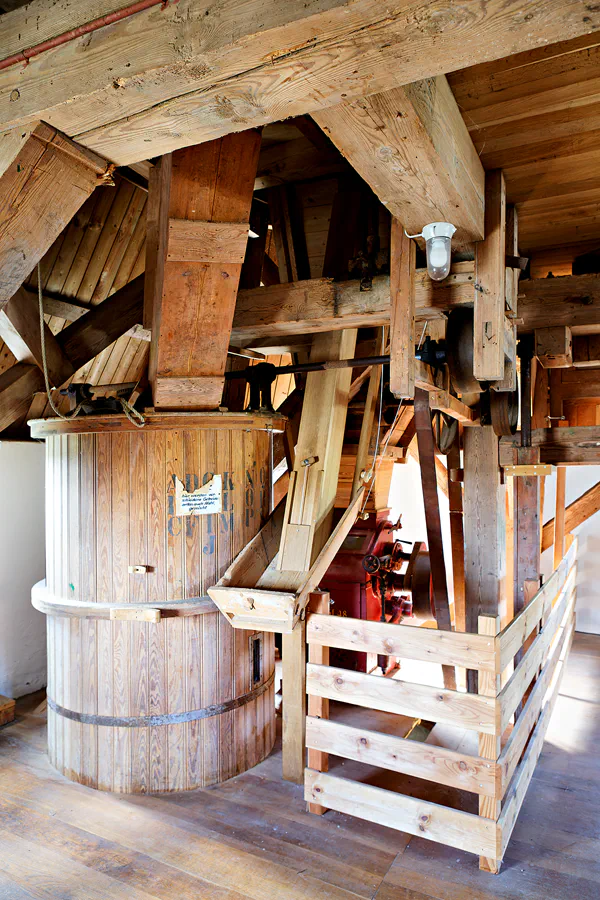 051 | 2023 | Neuharlingersiel | Seriemer Mühle | © carsten riede fotografie