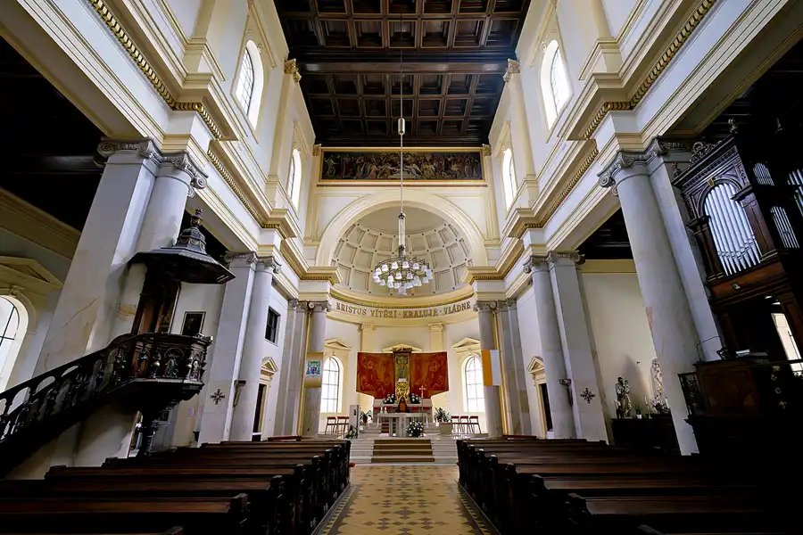 040 | 2023 | Ostrava | Katedrala Bozskeho Spasitele | © carsten riede fotografie
