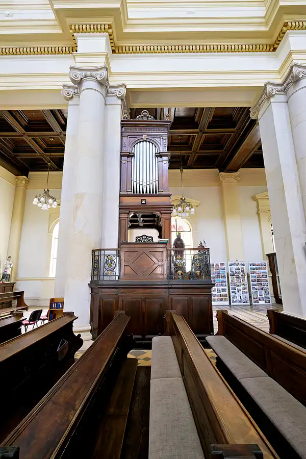 041 | 2023 | Ostrava | Katedrala Bozskeho Spasitele | © carsten riede fotografie