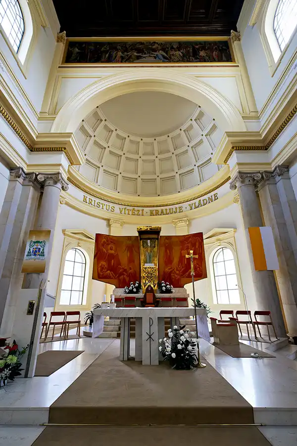 043 | 2023 | Ostrava | Katedrala Bozskeho Spasitele | © carsten riede fotografie