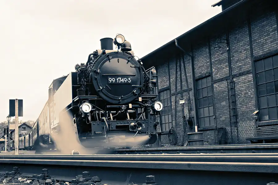 101 | 2023 | Bertsdorf | Zittauer Schmalspurbahn – Bahnhof Bertsdorf | © carsten riede fotografie