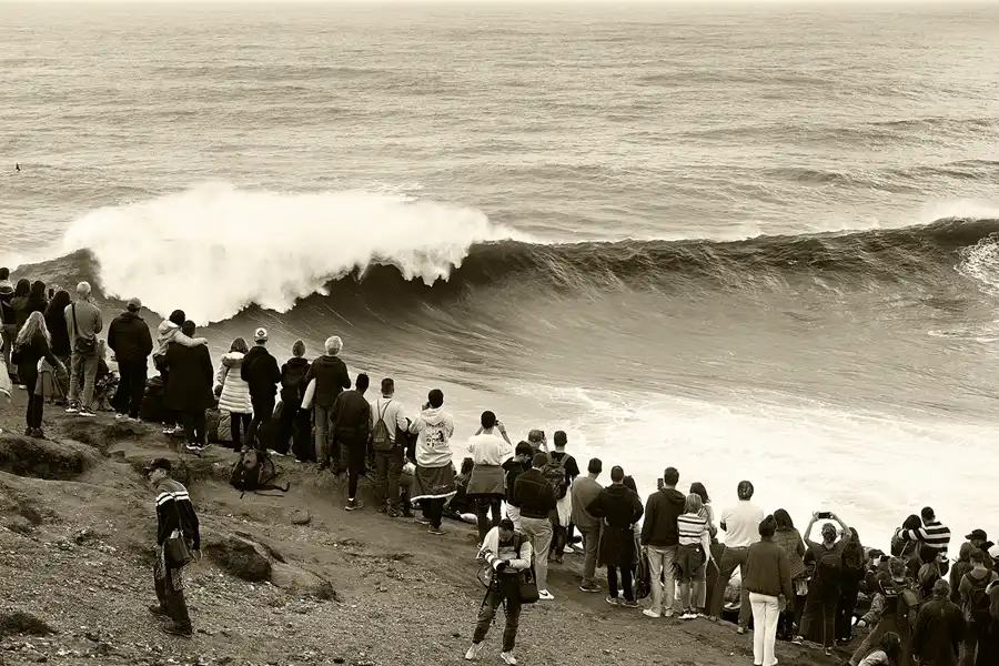 055 | 2023 | Nazare | Praia do Norte – Big Waves Nazare | © carsten riede fotografie