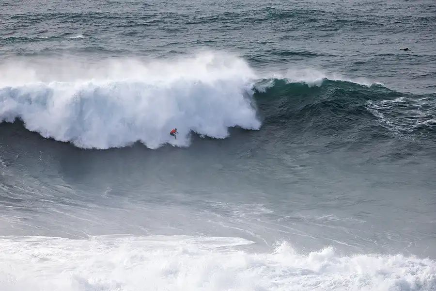 132 | 2023 | Nazare | Praia do Norte – Big Waves Nazare | © carsten riede fotografie