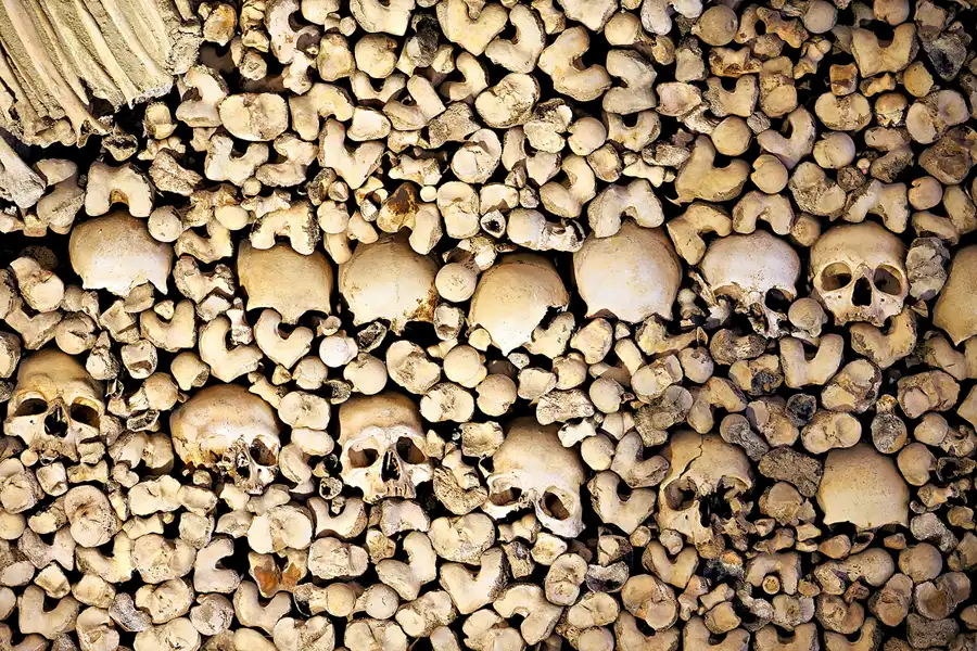 051 | 2023 | Evora | Capela dos Ossos | © carsten riede fotografie