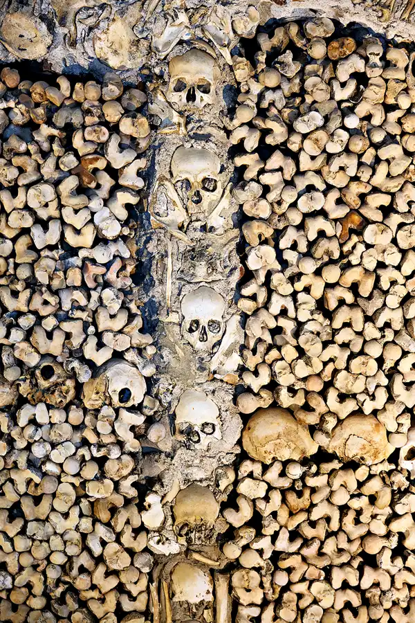 058 | 2023 | Evora | Capela dos Ossos | © carsten riede fotografie