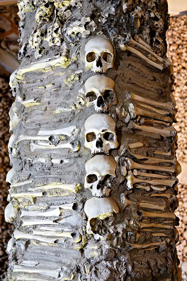 062 | 2023 | Evora | Capela dos Ossos | © carsten riede fotografie