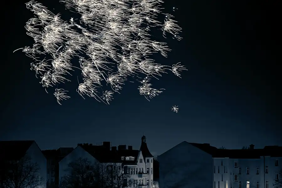 078 | 2024 | Berlin | Silvester-Feuerwerk in Alt-Hohenschönhausen | © carsten riede fotografie