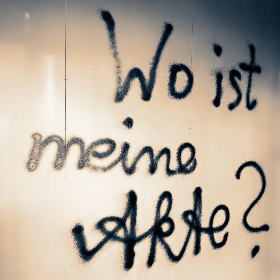 001 | 2024 | Berlin | Stasi-Unterlagen-Archiv – Einblick ins Geheime – Normannenstrasse | © carsten riede fotografie