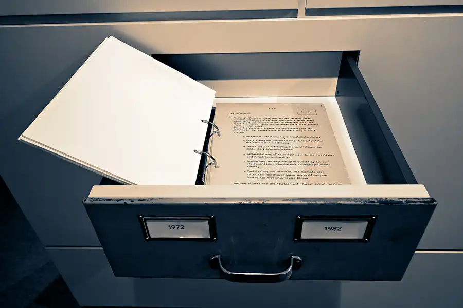 034 | 2024 | Berlin | Stasi-Unterlagen-Archiv – Einblick ins Geheime – Normannenstrasse | © carsten riede fotografie