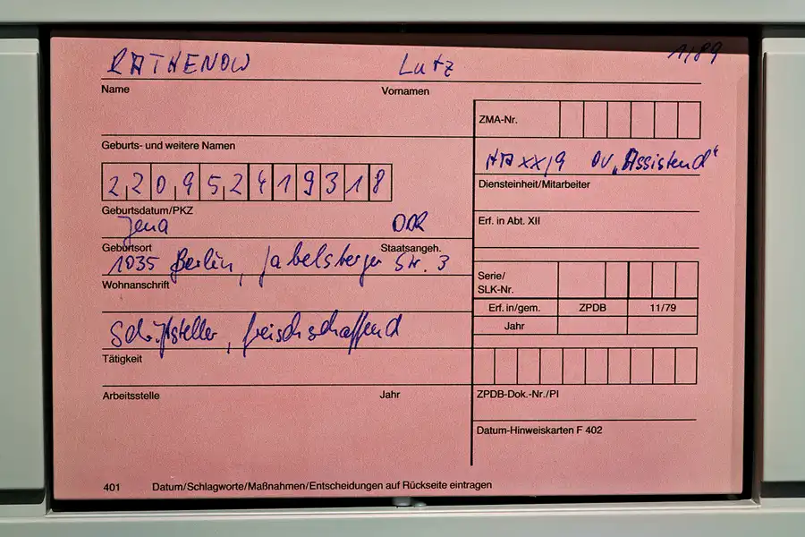 056 | 2024 | Berlin | Stasi-Unterlagen-Archiv – Einblick ins Geheime – Normannenstrasse | © carsten riede fotografie