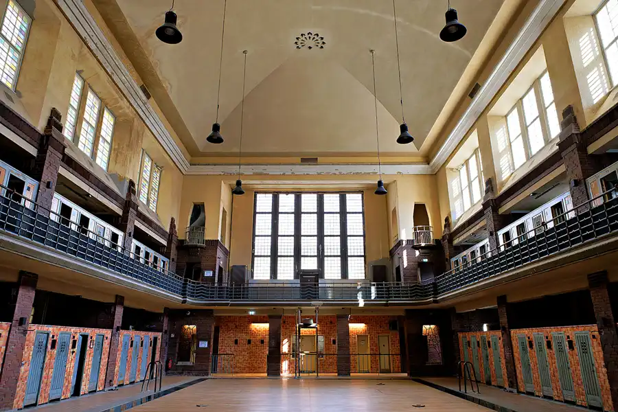 016 | 2024 | Berlin | Stadtbad Lichtenberg – Hubertusbad | © carsten riede fotografie