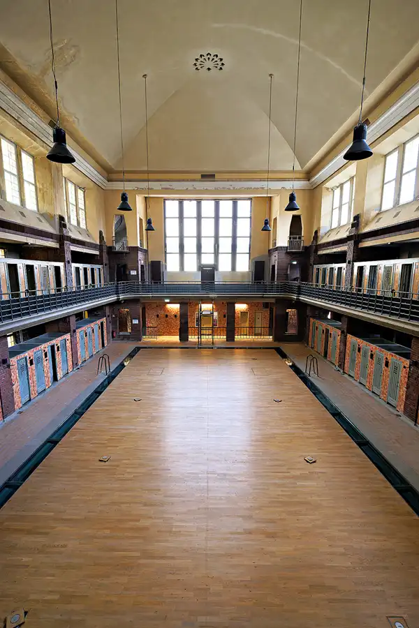 028 | 2024 | Berlin | Stadtbad Lichtenberg – Hubertusbad | © carsten riede fotografie