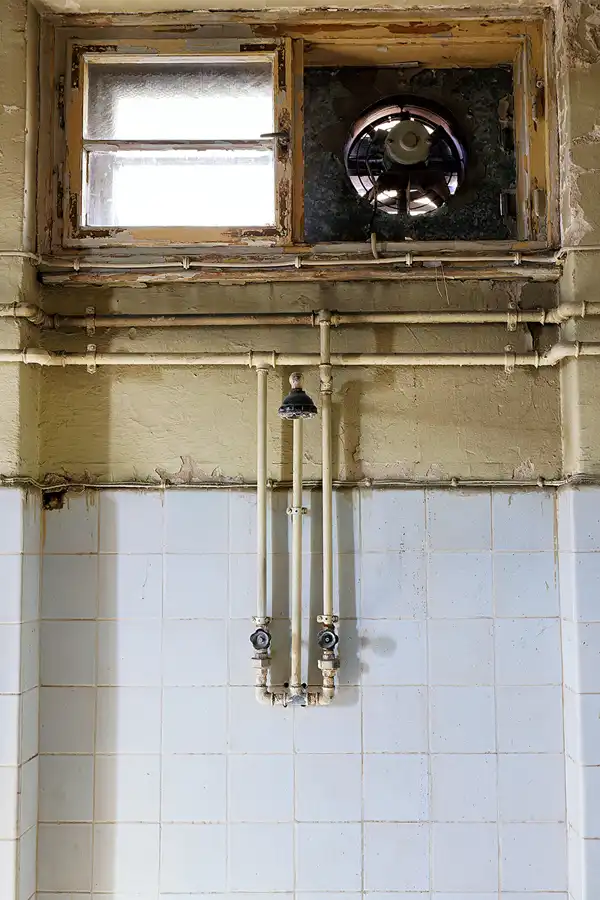 056 | 2024 | Berlin | Stadtbad Lichtenberg – Hubertusbad | © carsten riede fotografie