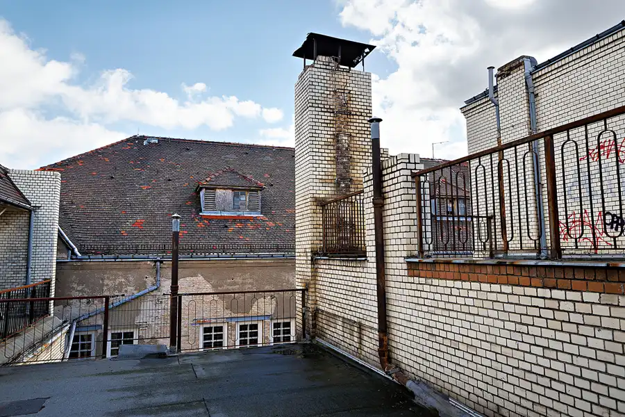 090 | 2024 | Berlin | Stadtbad Lichtenberg – Hubertusbad | © carsten riede fotografie
