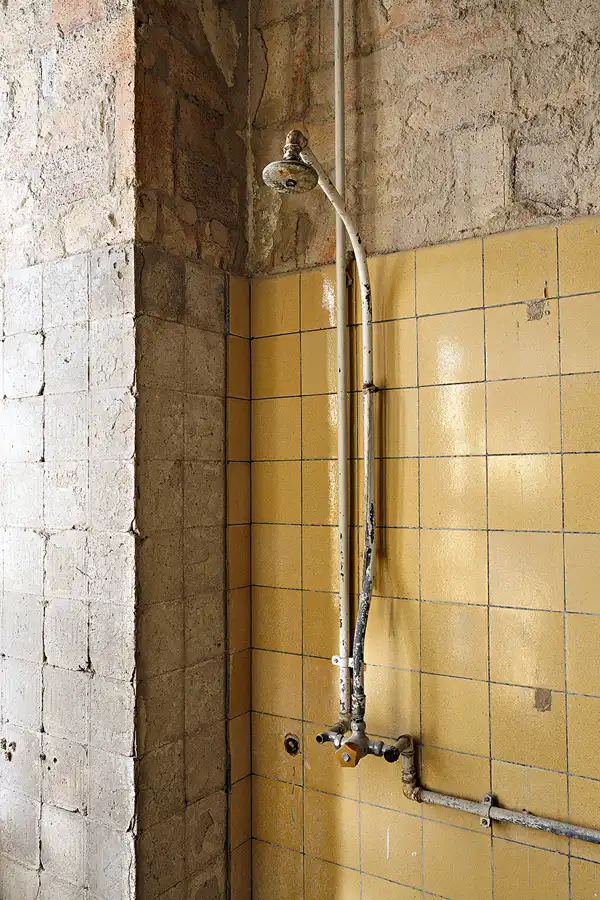 112 | 2024 | Berlin | Stadtbad Lichtenberg – Hubertusbad | © carsten riede fotografie