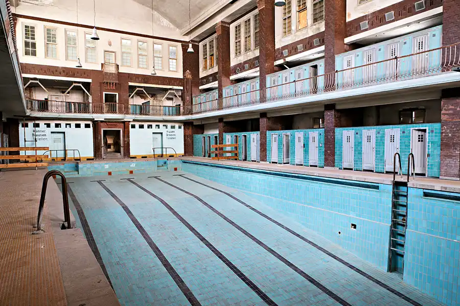 117 | 2024 | Berlin | Stadtbad Lichtenberg – Hubertusbad | © carsten riede fotografie