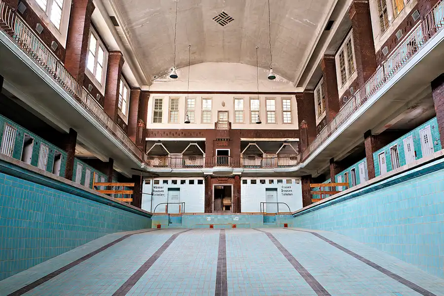 118 | 2024 | Berlin | Stadtbad Lichtenberg – Hubertusbad | © carsten riede fotografie