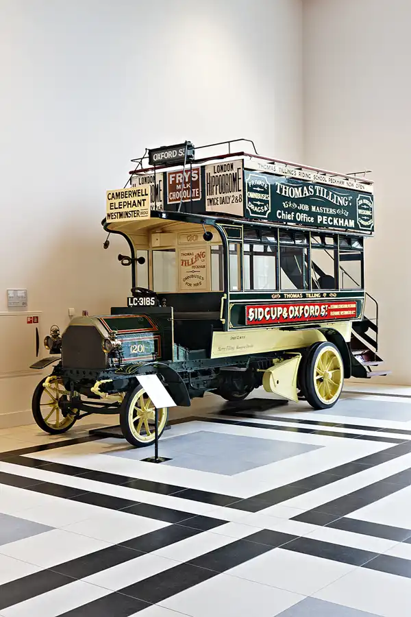 011 | 2024 | Den Haag | Louwman Museum | © carsten riede fotografie