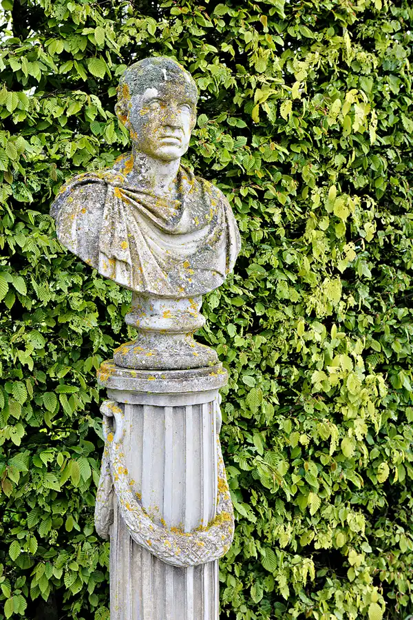 018 | 2024 | Heemskerk | Kasteel Assumburg Tuin | © carsten riede fotografie