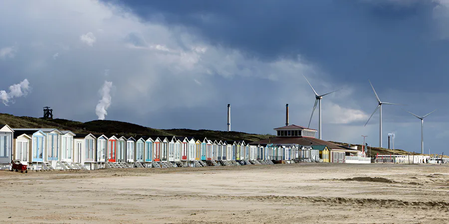 053 | 2024 | Wijk aan Zee | © carsten riede fotografie