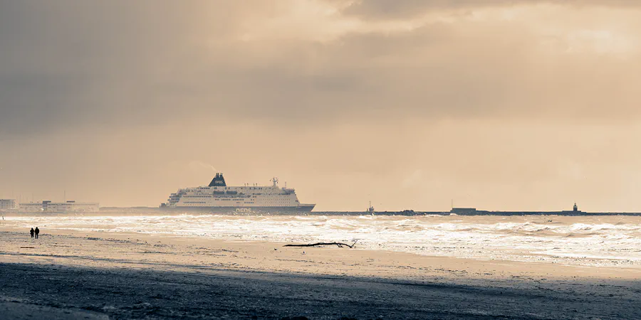 063 | 2024 | Wijk aan Zee | © carsten riede fotografie