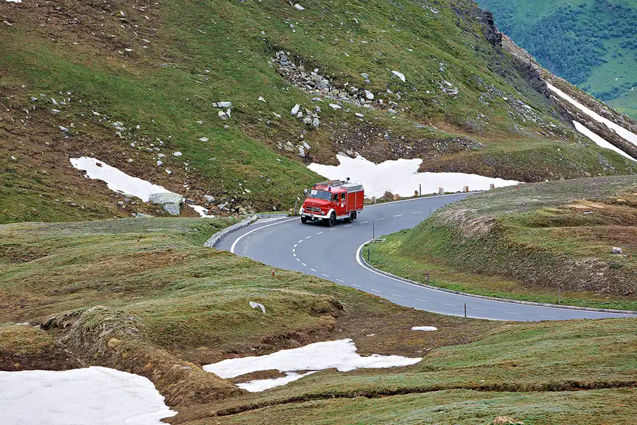 011 | 2024 | Grossglockner Hochalpenstrasse | Feuerwehr-Oldtimer-WM | © carsten riede fotografie