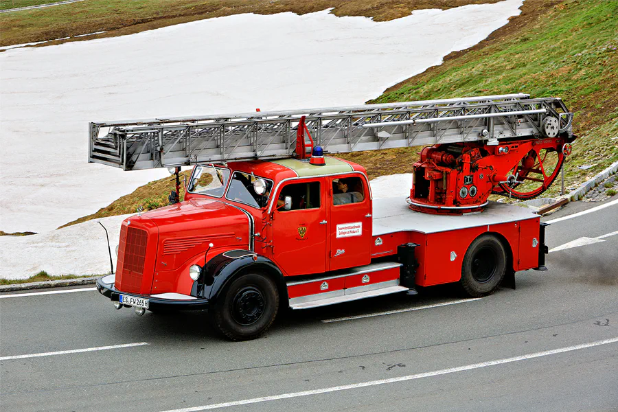 048 | 2024 | Grossglockner Hochalpenstrasse | Feuerwehr-Oldtimer-WM | © carsten riede fotografie