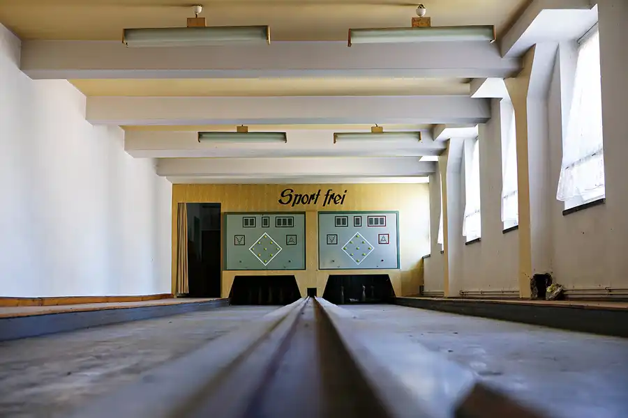 053 | 2024 | Grünhainichen OT Borstendorf | Kulturhaus Neues Leben – Betriebskulturhaus VEB Papierfabriken Grünhainichen | © carsten riede fotografie