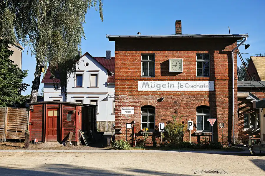 075 | 2024 | Mügeln | Bahnhof – Döllnitzbahn | © carsten riede fotografie