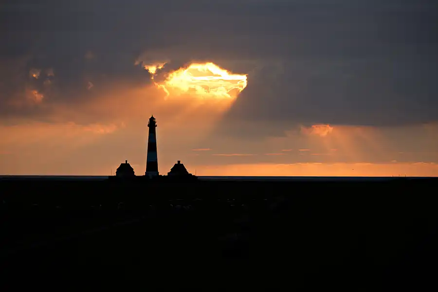002 | 2024 | Westerhever | Leuchtturm Westerheversand | © carsten riede fotografie