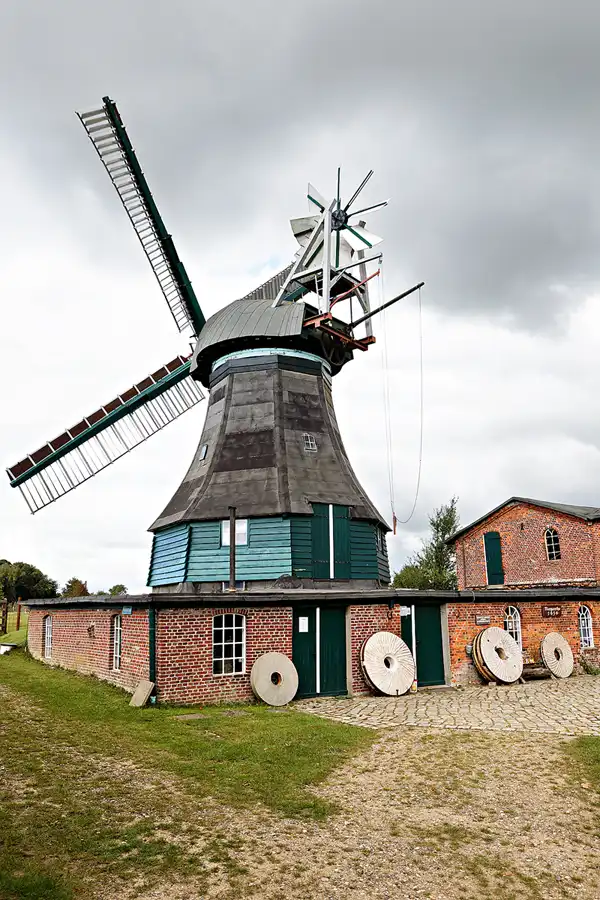 035 | 2024 | Hemmingstedt | Windmühle Margaretha | © carsten riede fotografie
