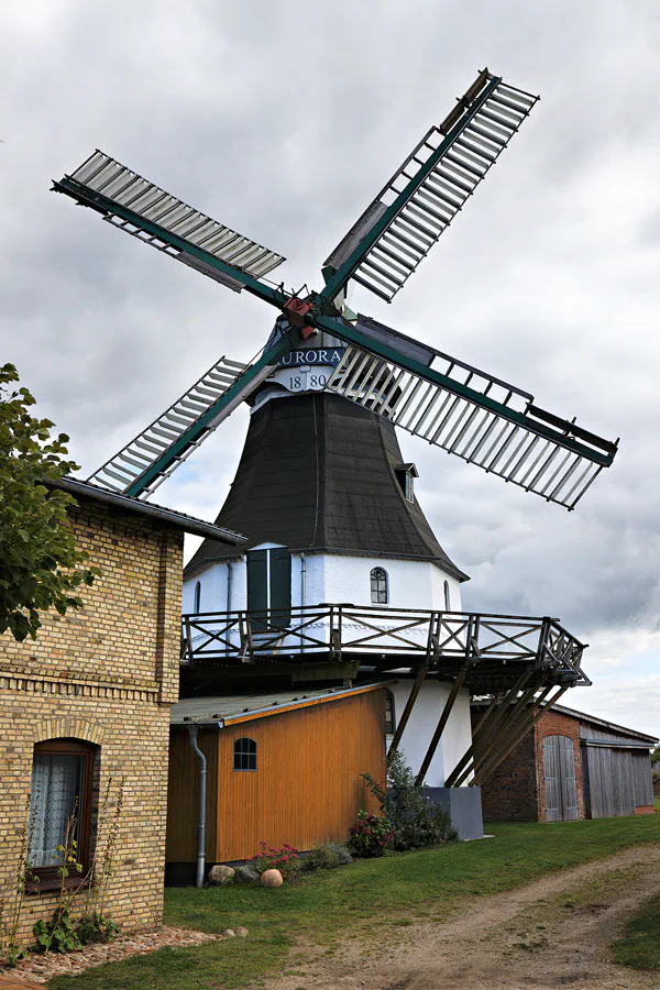 117 | 2024 | Weddingstedt | Windmühle Aurora | © carsten riede fotografie