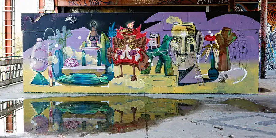 081 | 2024 | Berlin | Field Station Teufelsberg | © carsten riede fotografie