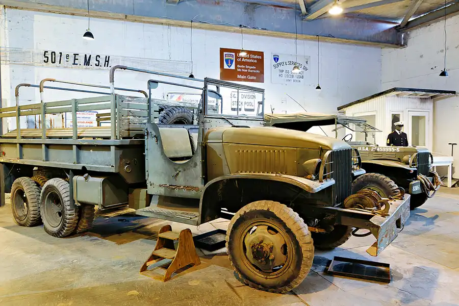 122 | 2024 | Berlin | Field Station Teufelsberg | © carsten riede fotografie