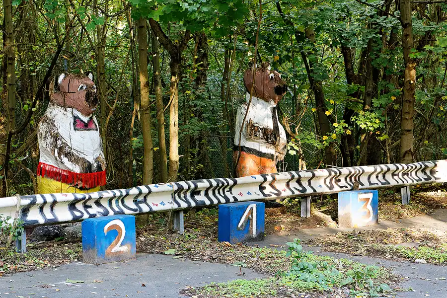 145 | 2024 | Berlin | Field Station Teufelsberg | © carsten riede fotografie