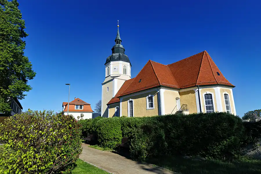 013 | 2025 | Grosskmehlen | St.-Georgs-Kirche | © carsten riede fotografie