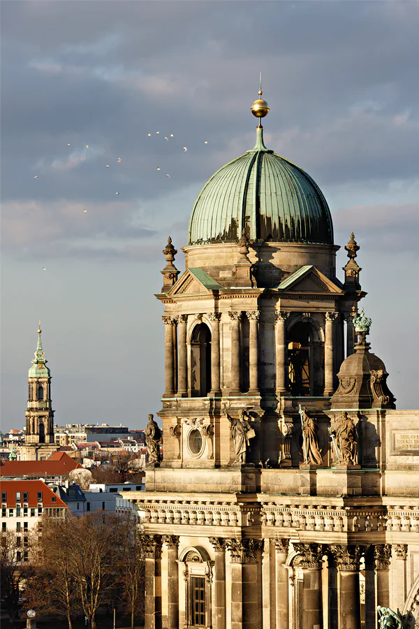 013 | 2025 | Berlin | Blick von der Dachterrasse des Humboldt Forums im Berliner Schloss – Berliner Dom | © carsten riede fotografie