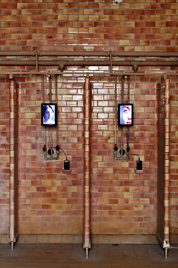 019 | 2025 | Berlin | Stadtbad Lichtenberg – Hubertusbad – The Exhibition Stadtbad Reloaded | © carsten riede fotografie